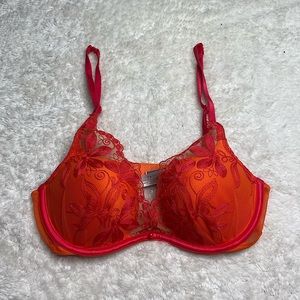 VS VERY SEXY PLUNGE PUSH UP BRA